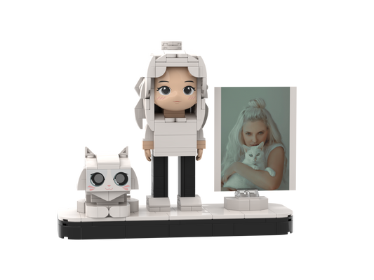 Sculpted - 1 Personalized Figure with 1 pet with Frame Holder